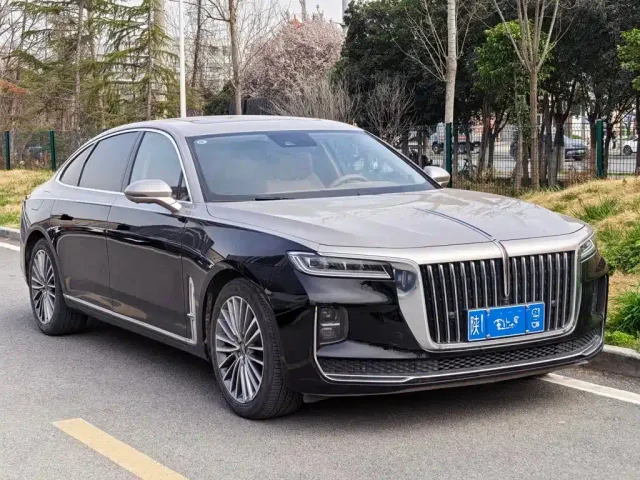 Hongqi H9 — Фото автомобиля 3
