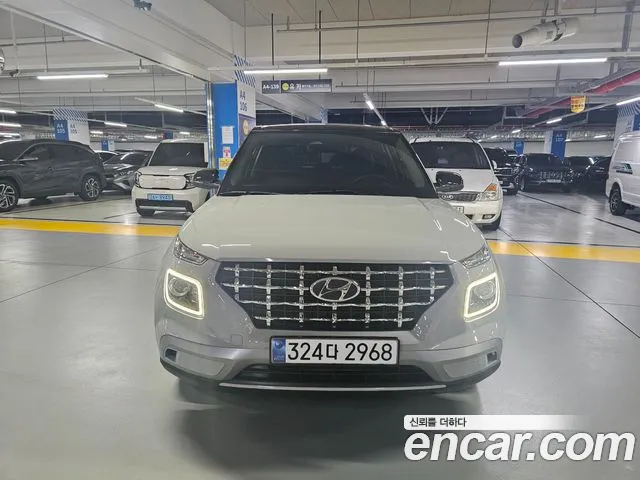 Фотография автомобиля — Hyundai Venue
