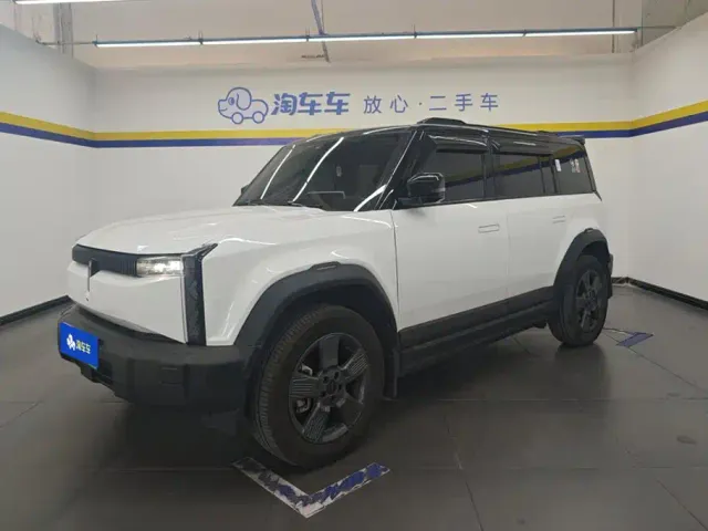 Фотография автомобиля — iCAR 03