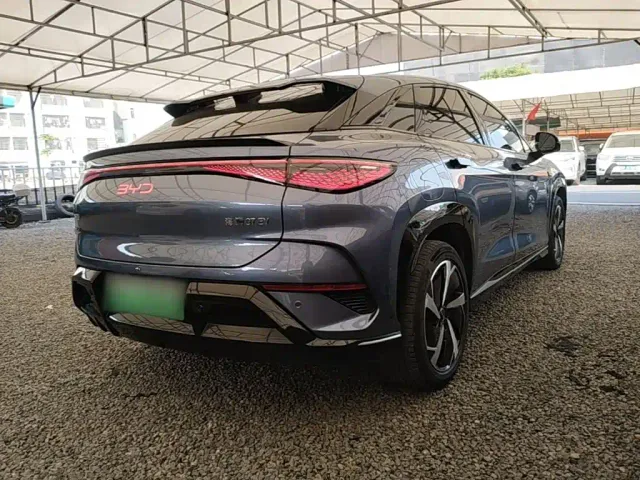 BYD Sealion 07 EV — Фото автомобиля 6
