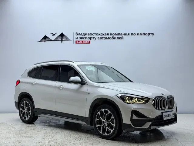 BMW X1 — Фото автомобиля 3