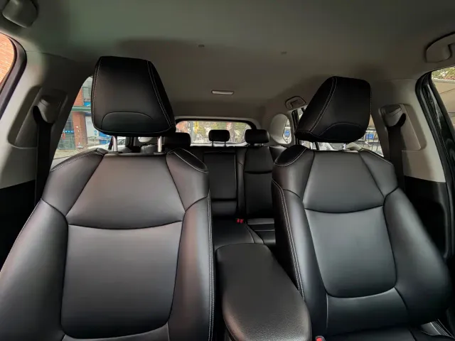 Toyota RAV4 — Фото автомобиля 20