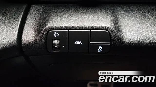 Hyundai AVANTE — Фото автомобиля 13