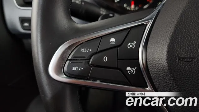 Renault-KoreaSamsung XM3 — Фото автомобиля 18