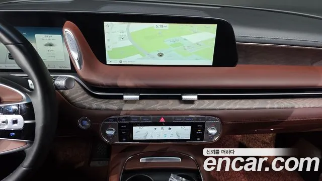 Genesis G90 Бензин 3.5 турбо AWD — Фото автомобиля 13