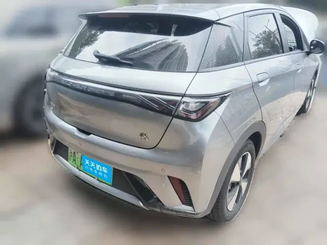 BYD Dolphin — Фото автомобиля 2
