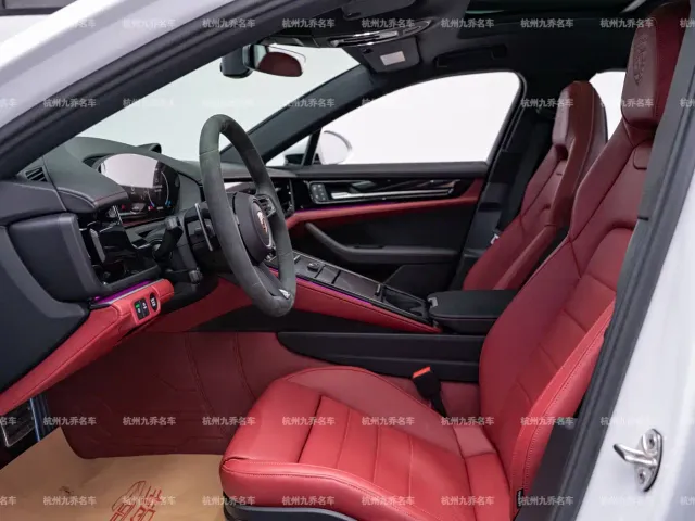 Porsche Panamera — Фото автомобиля 13