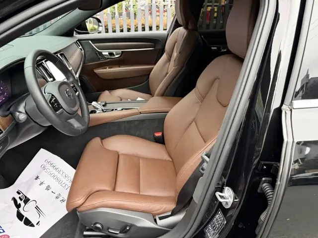 Volvo S90 — Фото автомобиля 8