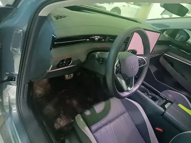 Volkswagen ID.7 Vizzion — Фото автомобиля 9