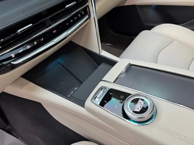 Cadillac CT6 — Фото автомобиля 15