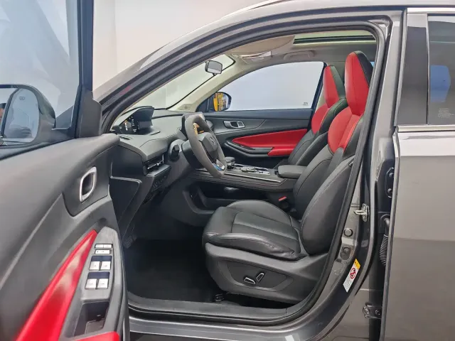 Changan Changan CS55 PLUS 2022 Model Second Generation 1.5T DCT Premium Edition — Фото автомобиля 14