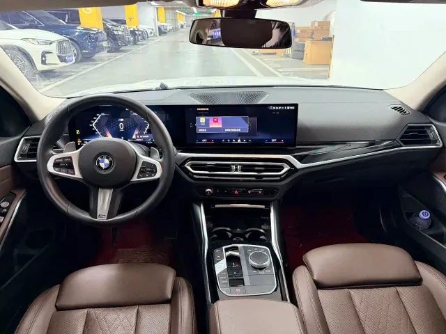 BMW 3 Series — Фото автомобиля 6