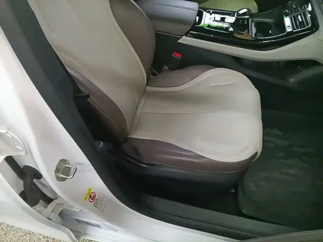 BYD Qin PLUS — Фото автомобиля 24