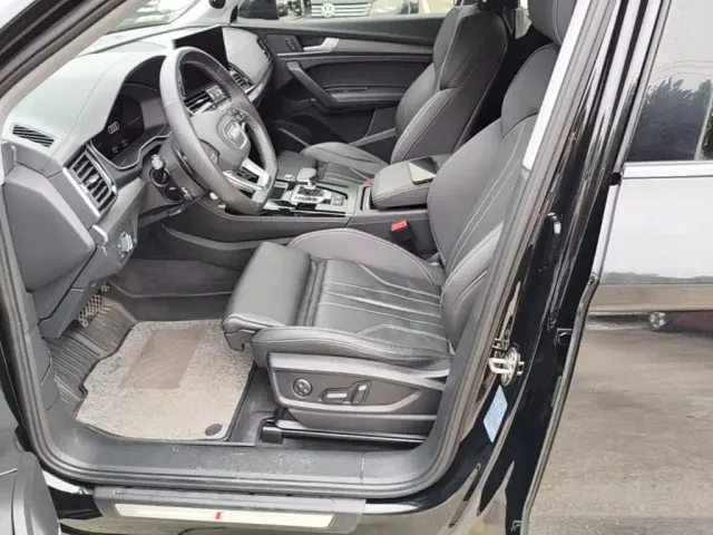 Audi Q5L — Фото автомобиля 14