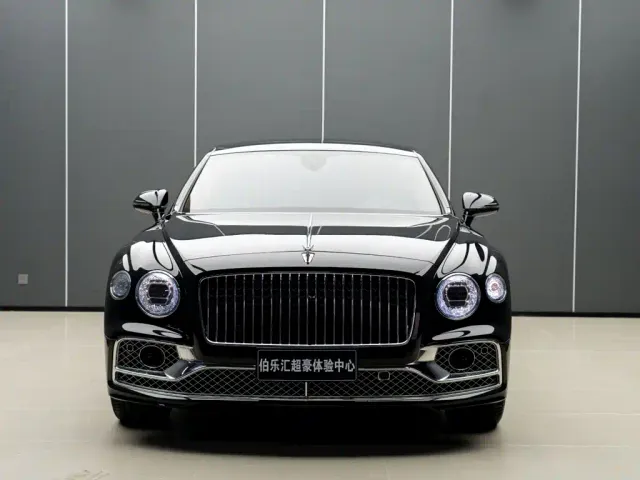 Bentley Flying Spur — Фото автомобиля 5