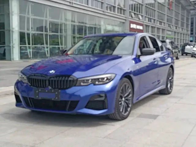 Фотография автомобиля — BMW 3 Series