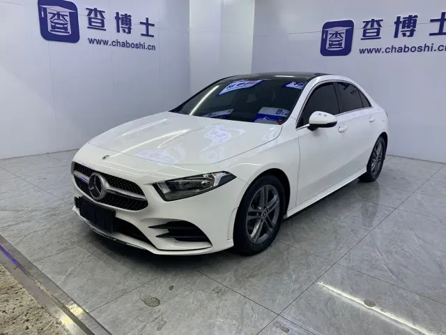 Фотография автомобиля — Mercedes-Benz A-Class