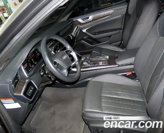 Audi A6 C8 — Фото автомобиля 11