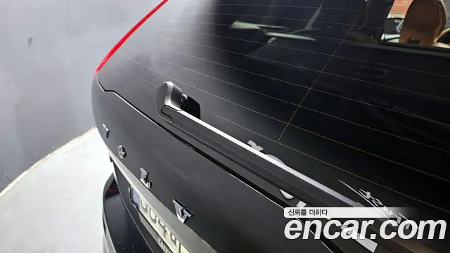 Вольво XC60 — Фото автомобиля 30