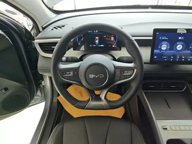BYD Seal 05 DM-i — Фото автомобиля 10