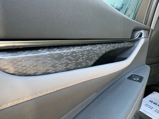 Ford Edge — Фото автомобиля 13