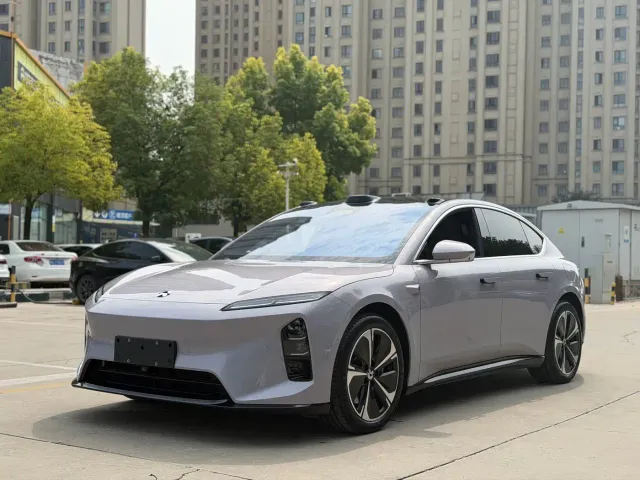 Фотография автомобиля — Nio ET5