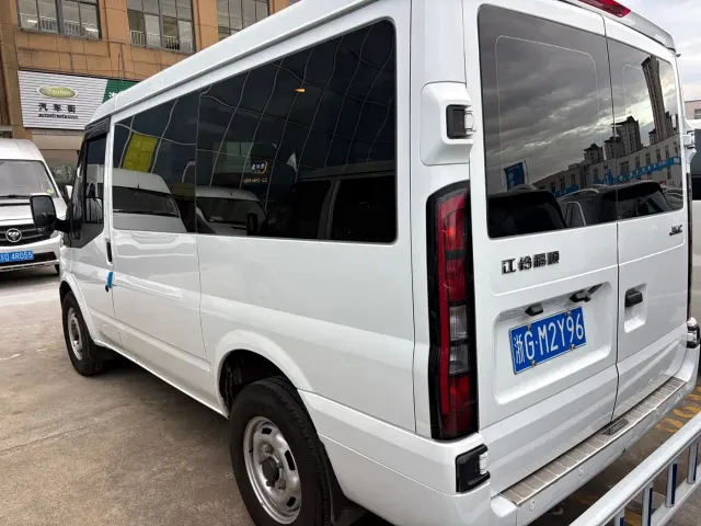 JMC Fushun — Фото автомобиля 9