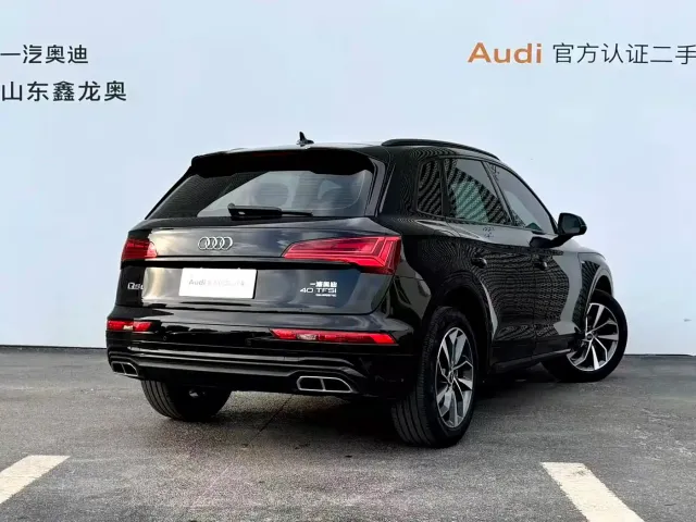 Audi Q5L — Фото автомобиля 9