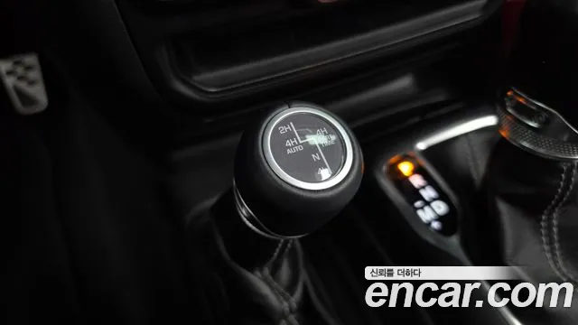 Jeep Wrangler JL — Фото автомобиля 19