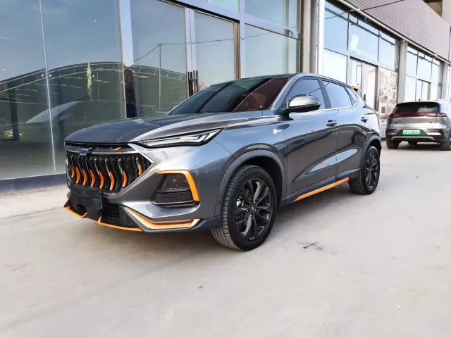 Фотография автомобиля — Changan Oushang X5