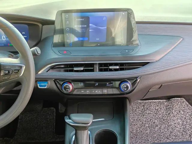 Buick Velite 6 — Фото автомобиля 13