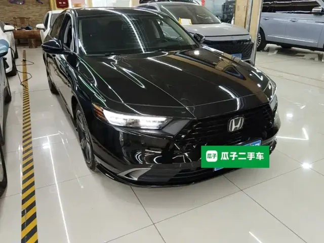 Honda Accord — Фото автомобиля 21