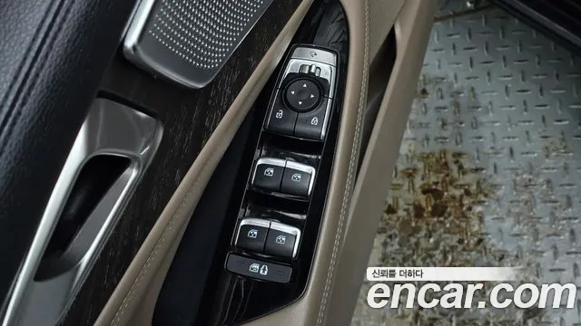 Kia K8 Hybrid — Фото автомобиля 24