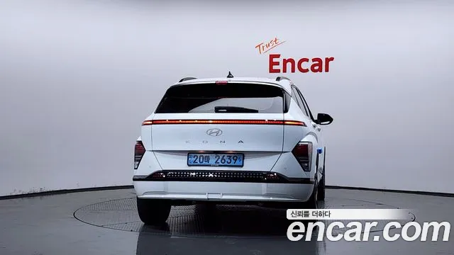 Hyundai Kona SX2 — Фото автомобиля 4