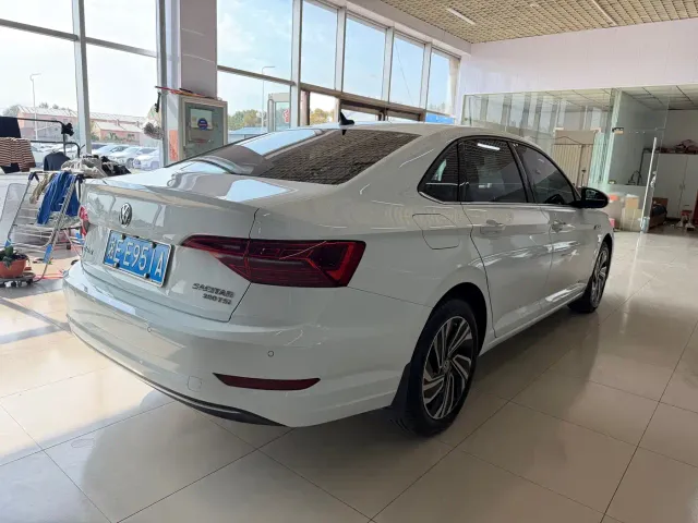 Volkswagen Sagitar — Фото автомобиля 15