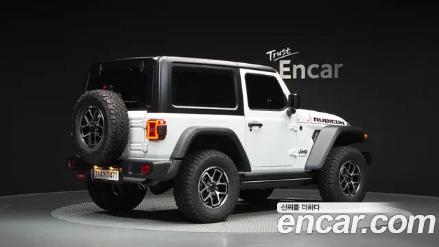 Jeep Wrangler JL — Фото автомобиля 2