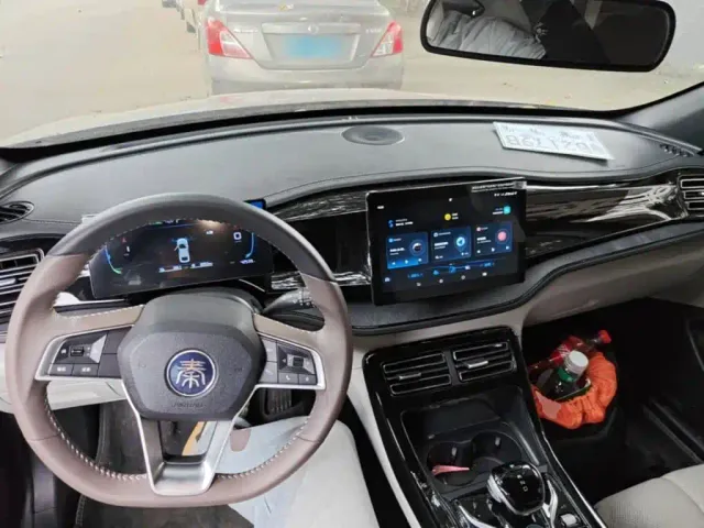 BYD Qin PLUS — Фото автомобиля 9