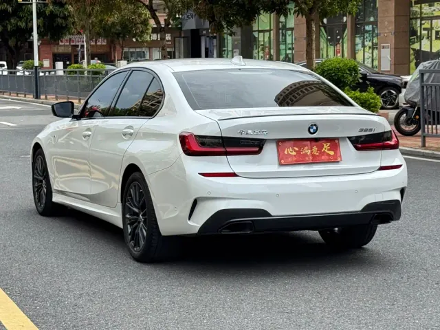 BMW 3 Series — Фото автомобиля 5