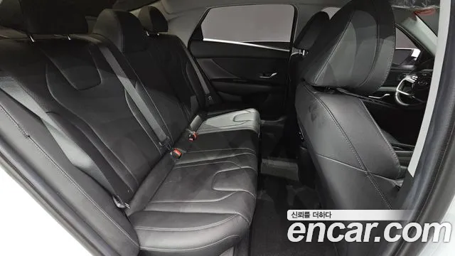 Hyundai Avante — Фото автомобиля 18