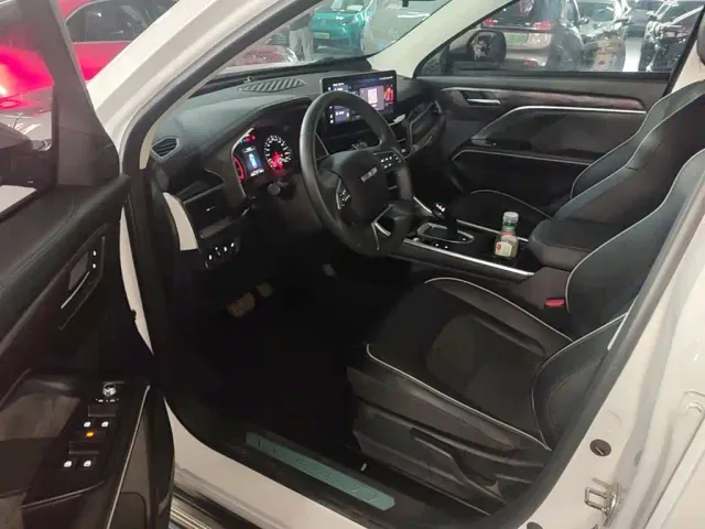 Haval H6 — Фото автомобиля 15