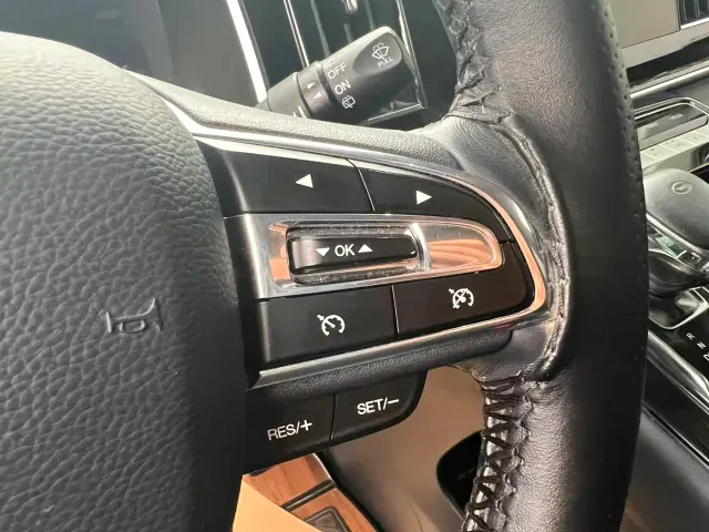 GAC Trumpchi M8 — Фото автомобиля 16
