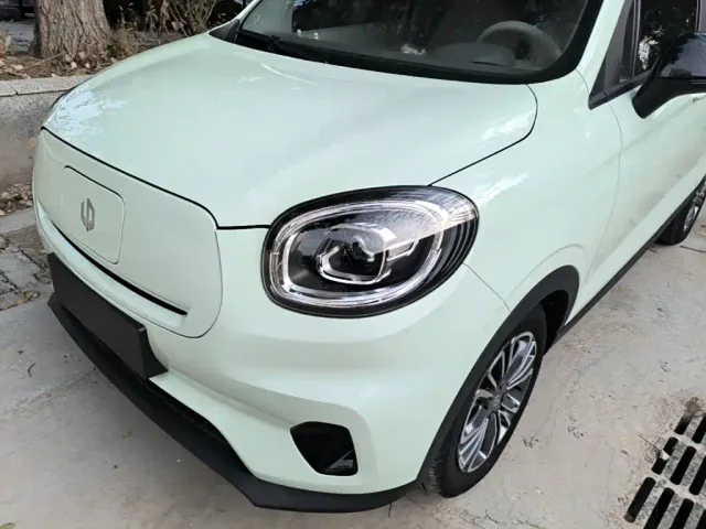 Leapmotor T03 — Фото автомобиля 23