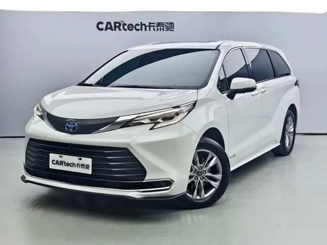 Фотография автомобиля — Toyota Sienna