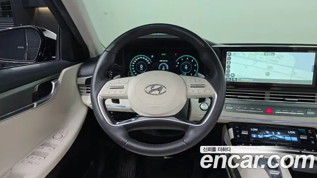 Hyundai Grandeur Grandeur (New) — Фото автомобиля 12