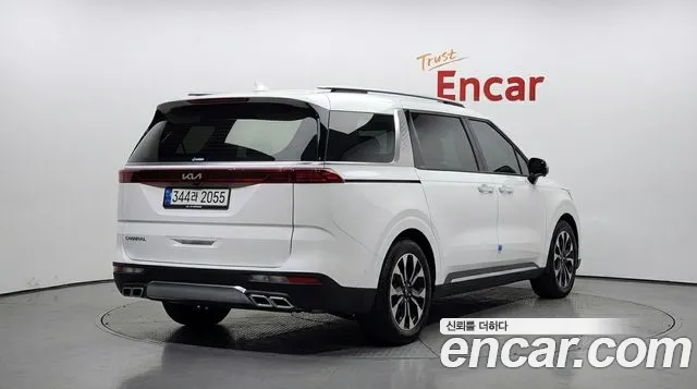 Kia Canival Carnival 4 поколение Бензин 9 мест Signature — Фото автомобиля 2