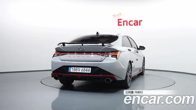 Hyundai AVANTE — Фото автомобиля 4