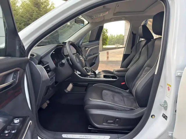 Haval H6 — Фото автомобиля 9