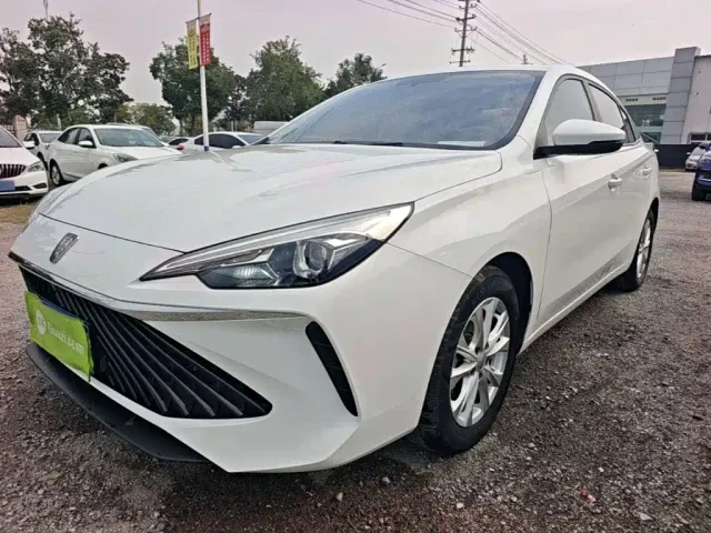 Фотография автомобиля — Roewe i5