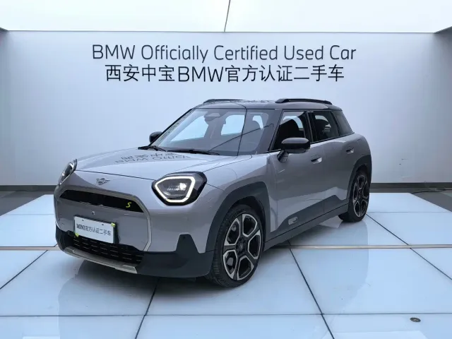 Фотография автомобиля — MINI Electric MINI ACEMAN