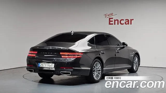 Genesis G80 Бензин 2.5 турбо 2WD — Фото автомобиля 2